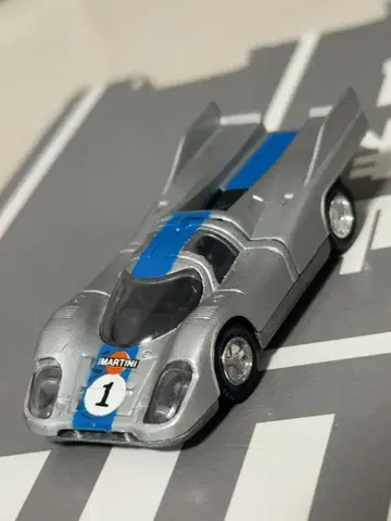Schuco PORSCHE 917
