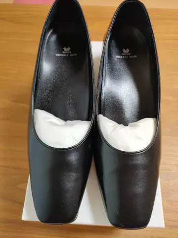 와코루 SUCCESS WALK 블랙 스틸레토 펌프스 2E