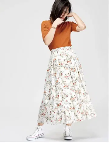 TRUNO by NOISE MAKER 꽃무늬 플레어 스커트