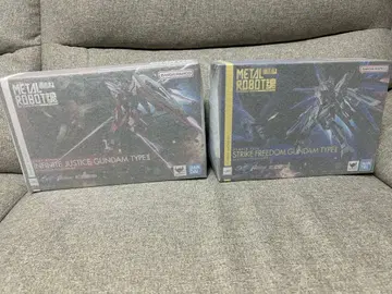 메탈 로봇혼 스트라이크 프리덤식 인피니트 저스티스식