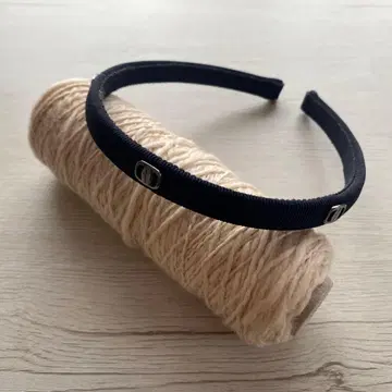 페라가모 새상품급 머리띠 실버 금장 장식 3개 [ 빈티지 ]