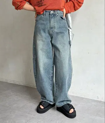 [ 즉시 구매 OK ] CPCM 커브 페인터 팬츠 스카이블루 S