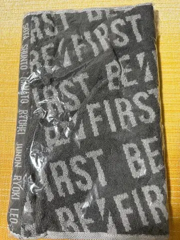 BE:FIRST 스트 로고 자카드 페이스 타월