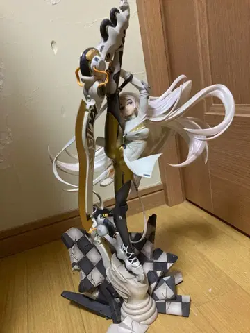 W-kn [ G ] B&W 흑과 백의 사이 1/7 도색 완료품