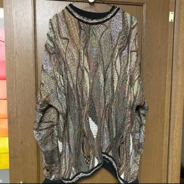 TUNDRA 멀티 컬러 니트 3D 니트