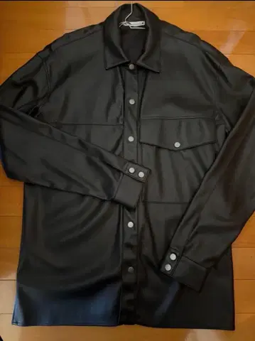 ZARA 가죽 셔츠 자켓