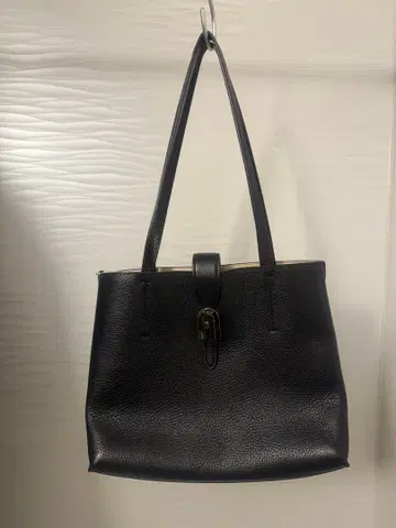 훌라 소피아 토트백 NERO 블랙 그레인 카프 레더 스킨