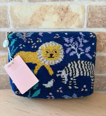 새상품 러브러리 바이 페이러 애니멀 포레스트 파우치 L