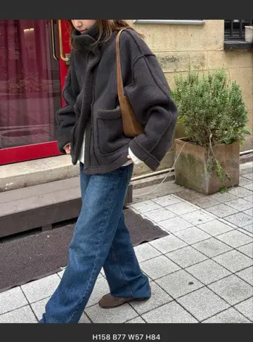 오버 사이즈 페이크 무스탕 자켓