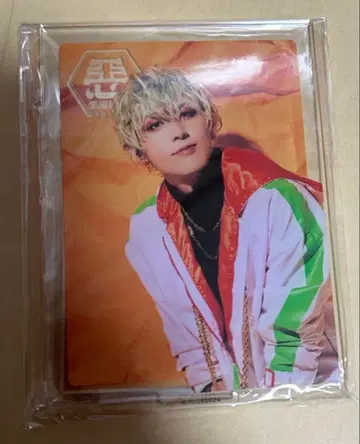 아크릴 스탠드 캔뱃지