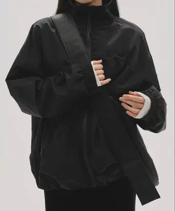 새상품 todayful Useful Zip Blouzon 블랙