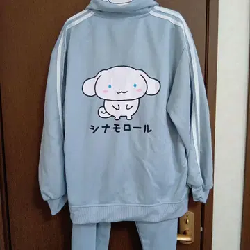 시나모롤 집업 저리 상하의 산리오 새상품