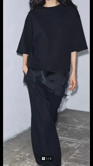 ZARA 레이스 콤비 T셔츠 블랙 S사이즈