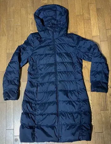 울트라 라이트 다운 롱 코트 M 네이비 유니클로