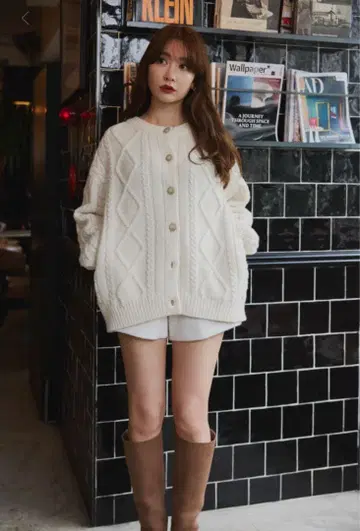 H Boa Cable Knit Cainrdigan