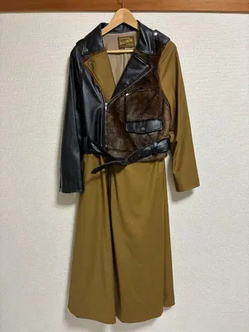 [ 새상품급 ] 트렌치코트 가죽 자켓 콤비