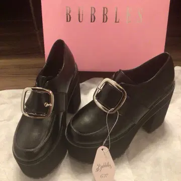 bubbles 스퀘어 버클 통굽 로퍼 39
