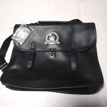 노라쿠로 블랙 가죽 플랩 백