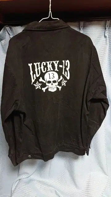 LUCKY-13 스컬 자수 블랙 자켓