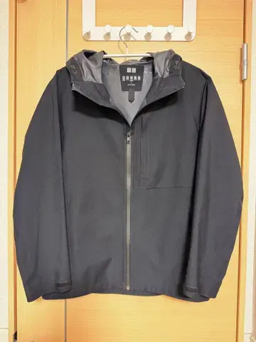 유니클로 블록테크 후드티