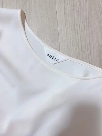 SOEJU 숏 슬리브 코쿤 블라우스 M 사이즈 일본제