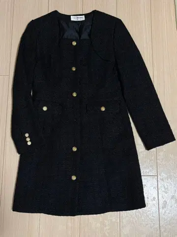 LILY BROWN 트위드 원피스 미야와키 사쿠라