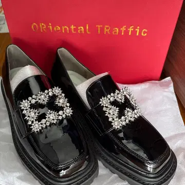 Oriental Traffic 비쥬 로퍼 블랙