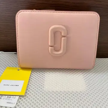 새상품 마크제이콥스 접이식 지갑 이단 접이식 지갑 핑크