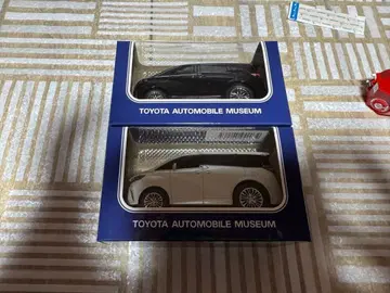 도요타 박물관 알파드 파이어 풀백카 2대 세트