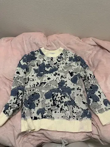 PAGE BOY 루프 아트 패턴 니트 풀오버