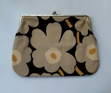 마리메꼬 가마구치 파우치 블랙 샌드베이지 레어