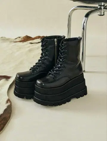 트리플 밑창 엔지니어 부츠 다리치 darich 23.5 24.0