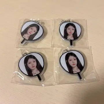 베이비몬 부채형 아크릴 키링 아크키 로라