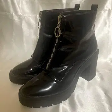 통굽 블랙 지퍼 부츠 24cm 힐 8cm