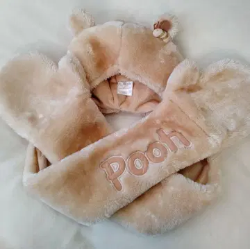 디즈니 곰돌이 푸 머플러 팬캡 베이지 계열 장갑 포함