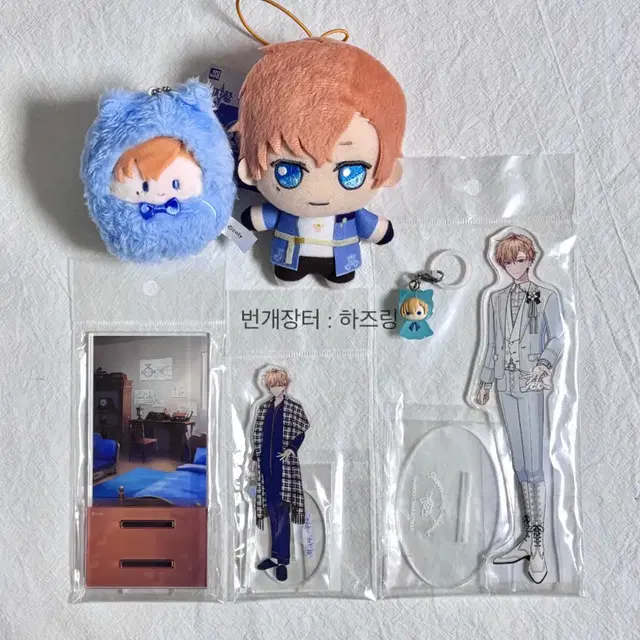 마호야쿠 히스클리프 아크릴 스탠드 산리오 키라돌 누이 잠옷 메지루시