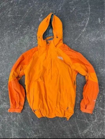더 노스페이스 오렌지 마운틴 후드티 가격 인하 가능