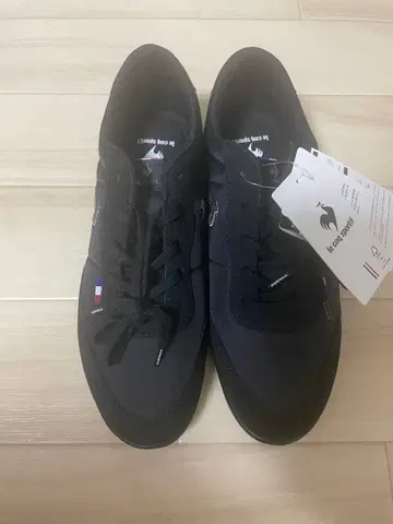 [ 새상품 ] 르꼬끄 스포르티프 스니커즈