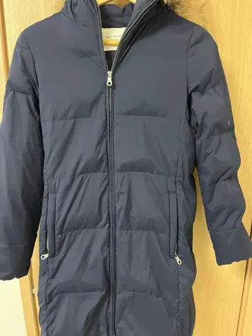 FREAKS STORE 네이비 후드 부착 롱 퍼프 자켓