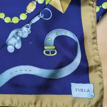 FURLA 액세서리 패턴 스카프 87 cmx87cm