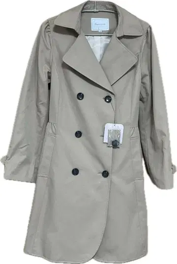 미사용 새상품 Couturebrooch 베이지 트렌치코트 무료배송