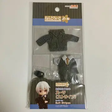 넨도로이드돌 스트라이프 수트 옷 갈아입기 의류 세트