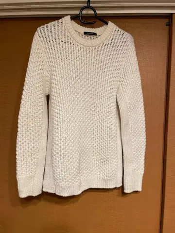 MACPHEE 화이트 긴팔 니트 스웨터