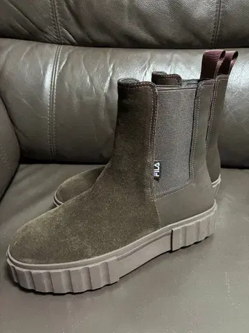 미사용 FILA 샌드 블라스트 첼시 23.5