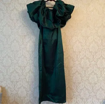 다크 그린 볼륨 슬리브 드레스 1XL