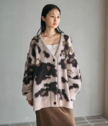 LEPSIM 5게이지 패턴 샤기 V 가디건