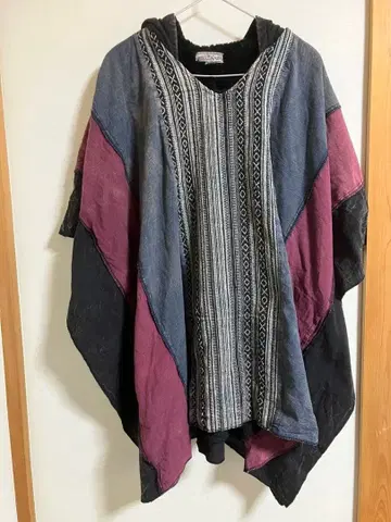 [ 후드 부착 ] 에스닉 보아 안감 판초