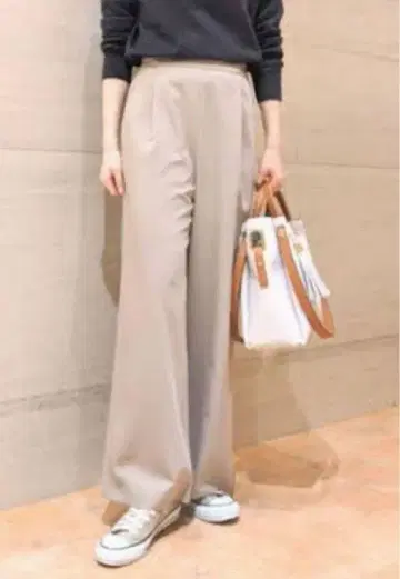 어반 리서치 도어스 와이드 팬츠