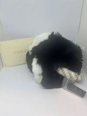 카시라 ca4la 새상품 미사용 퍼 귀도리 바이컬러