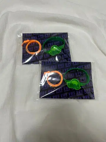 [ 새상품 미개봉 ] SixTONES VVS 러버 밴드